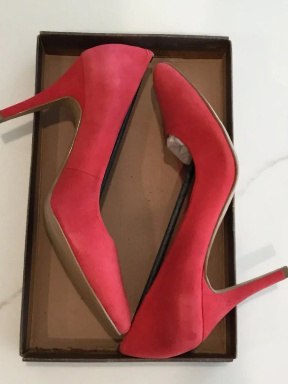 ✨ Corso Como Scarlet Red Suede Heels Sz 10 ✨ - Picture 3 of 12